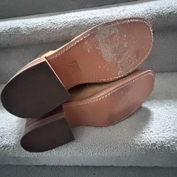 Frye Chelsea Boot - Picture 4 of 5